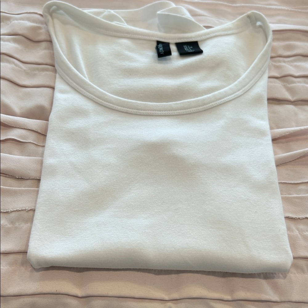Cynthia Rowley White Scoop Neck Tee NWOT